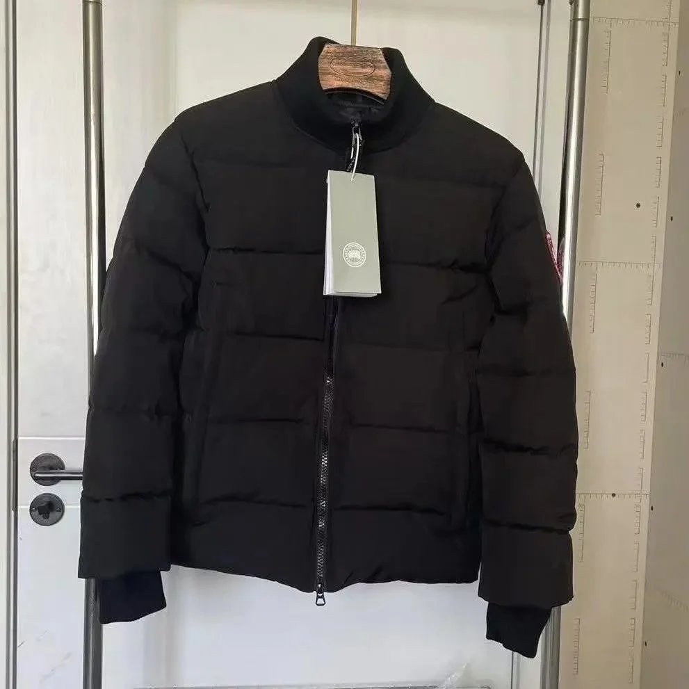 Canada goose无帽黑色<70%白绒（羽绒服）